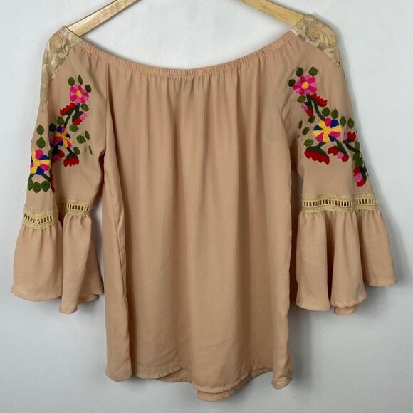Revolve Vava by Joy Han Kaciee Off Shoulder Top Size Small Embroidered Bohemian - Picture 7 of 10